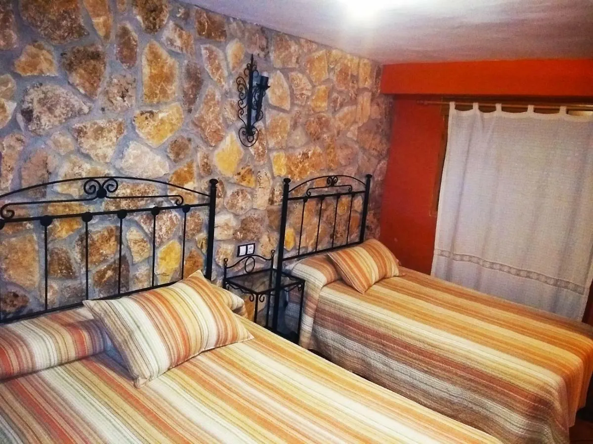 Alojamiento Los Pineros Arroyo Frio Apartment